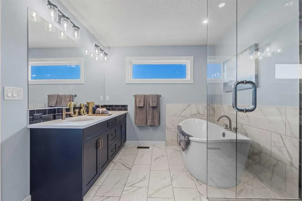 20 Rowley Rise NW