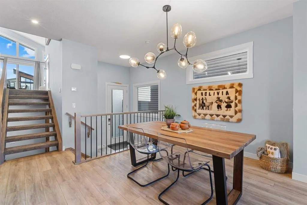 20 Rowley Rise NW