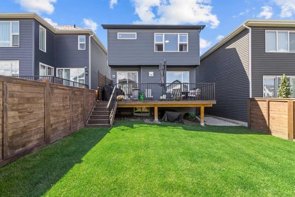 20 Rowley Rise NW
