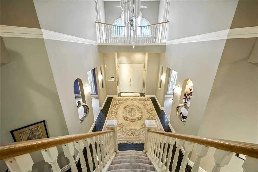105 Patton Court SW