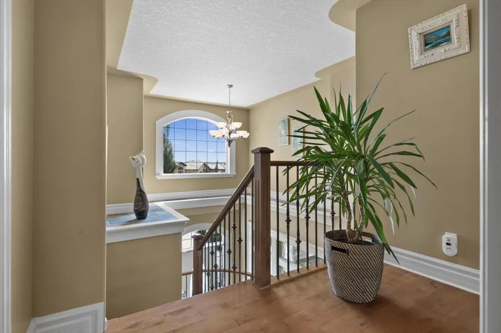 45 Royal Terrace NW