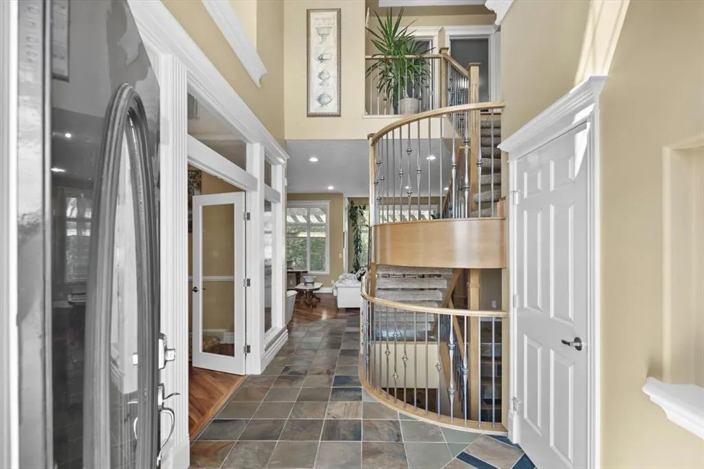 45 Royal Terrace NW