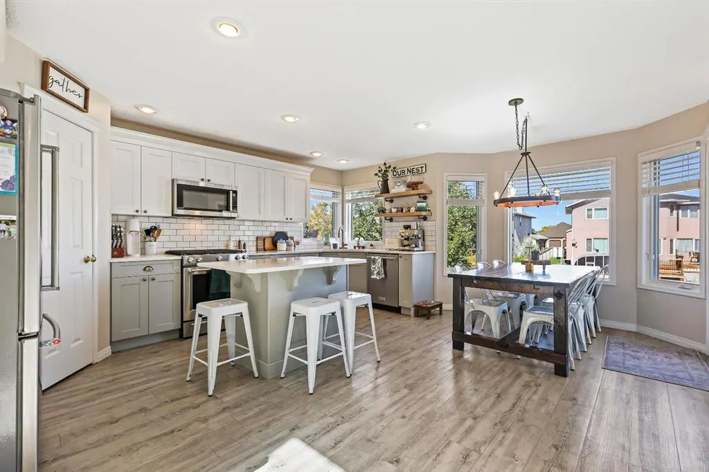 44 Cimarron Crescent