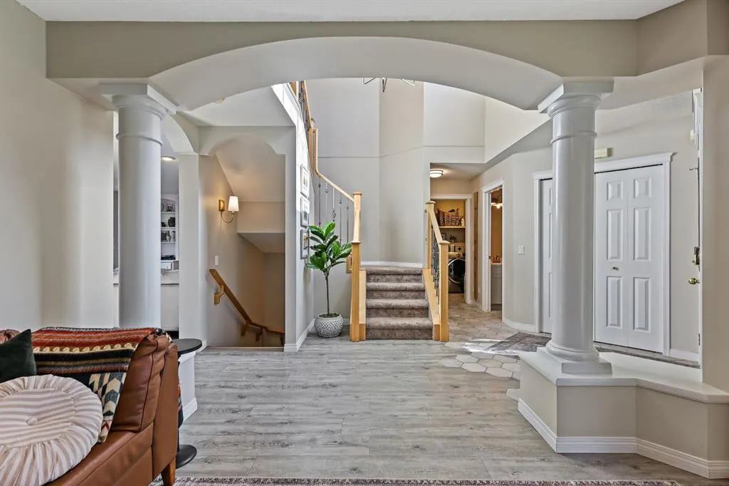 44 Cimarron Crescent