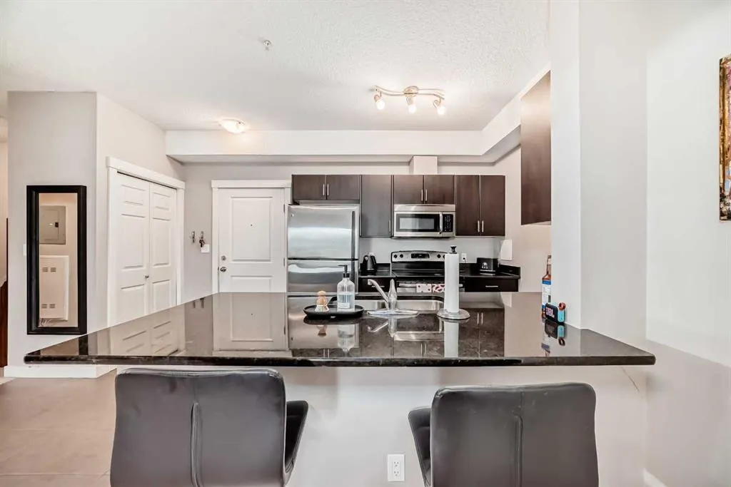 3950 46 Avenue NW, #211