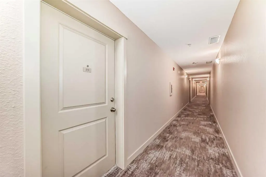 3950 46 Avenue NW, #211