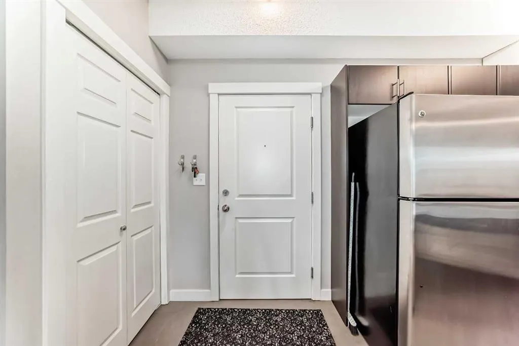 3950 46 Avenue NW, #211