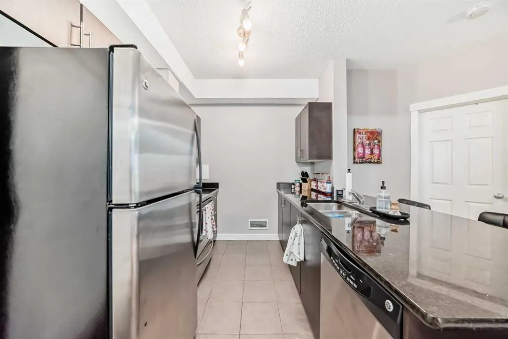 3950 46 Avenue NW, #211