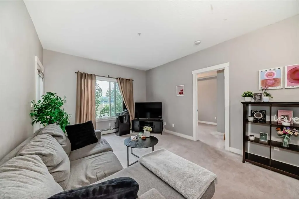 3950 46 Avenue NW, #211