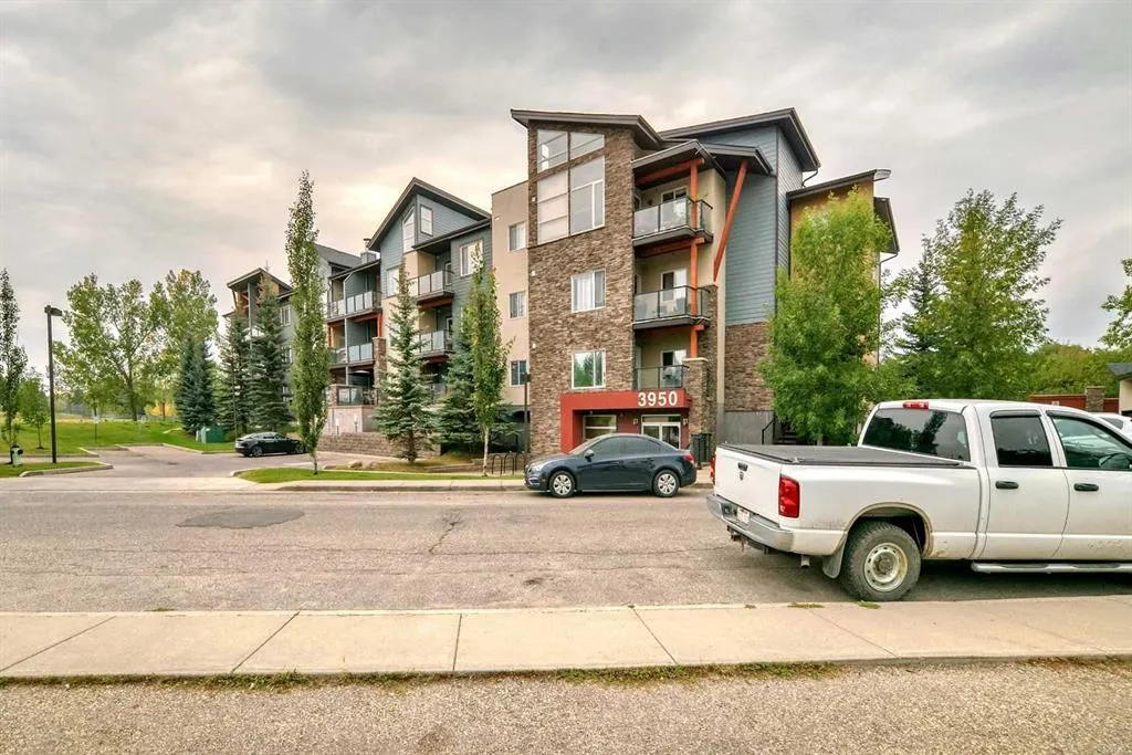 3950 46 Avenue NW, #211