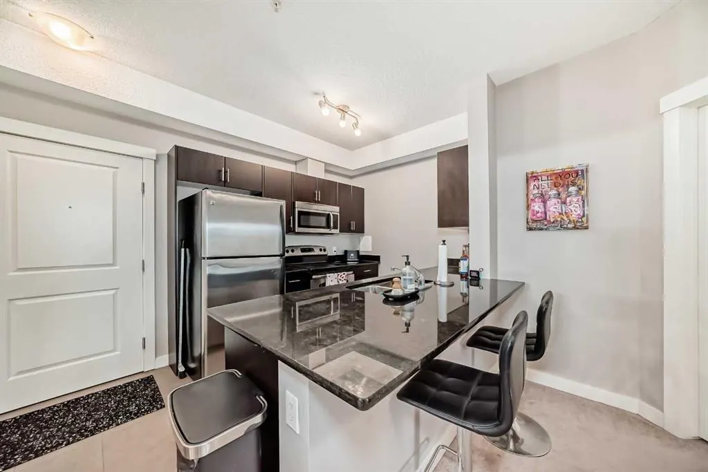 3950 46 Avenue NW, #211