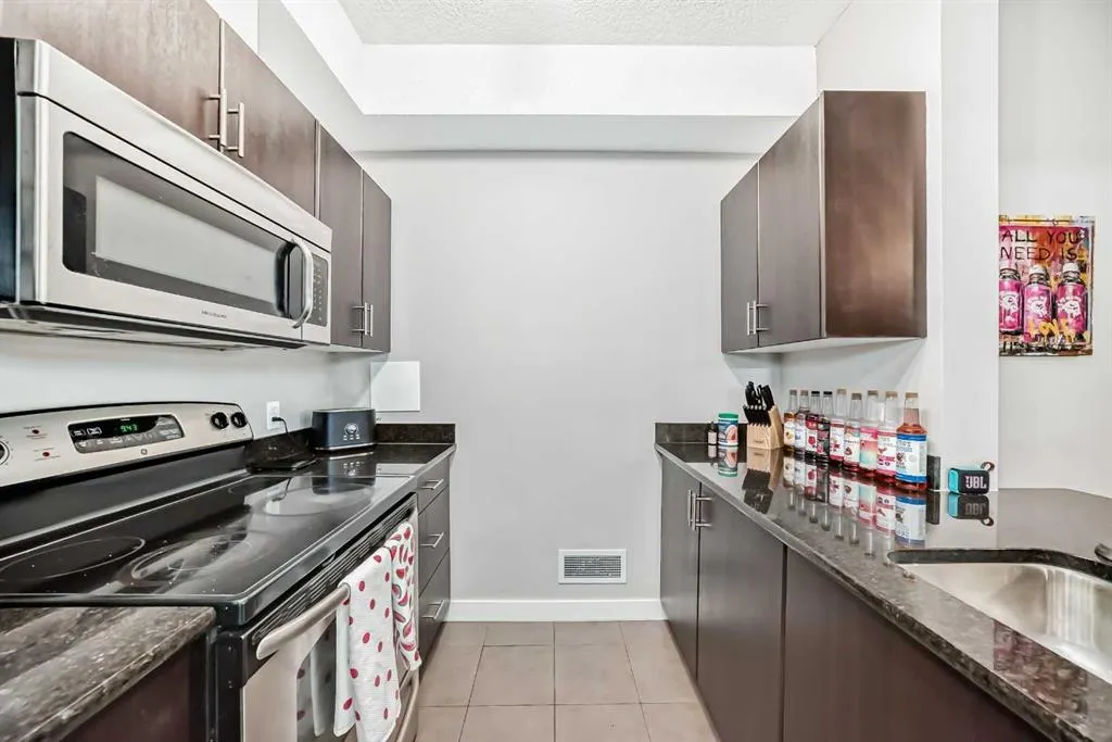 3950 46 Avenue NW, #211