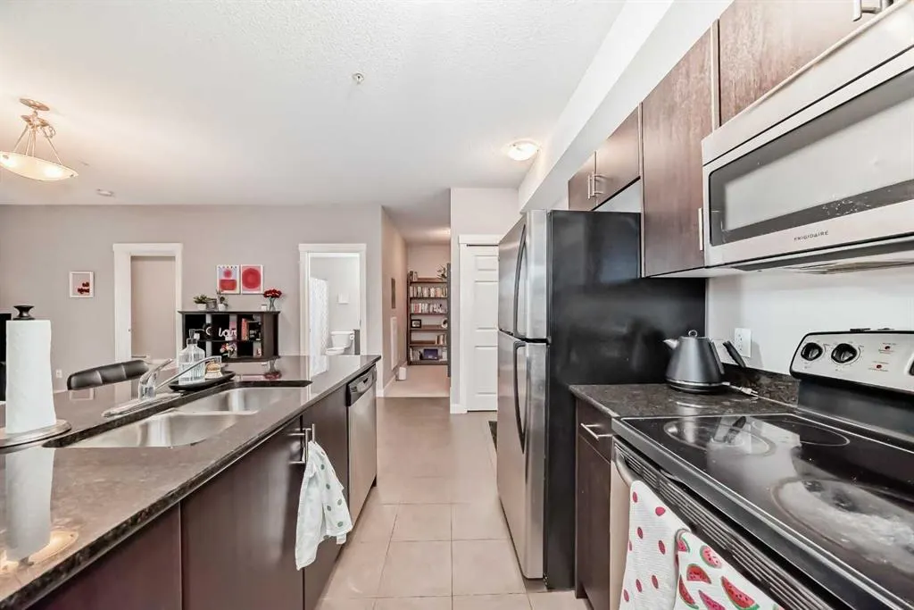 3950 46 Avenue NW, #211