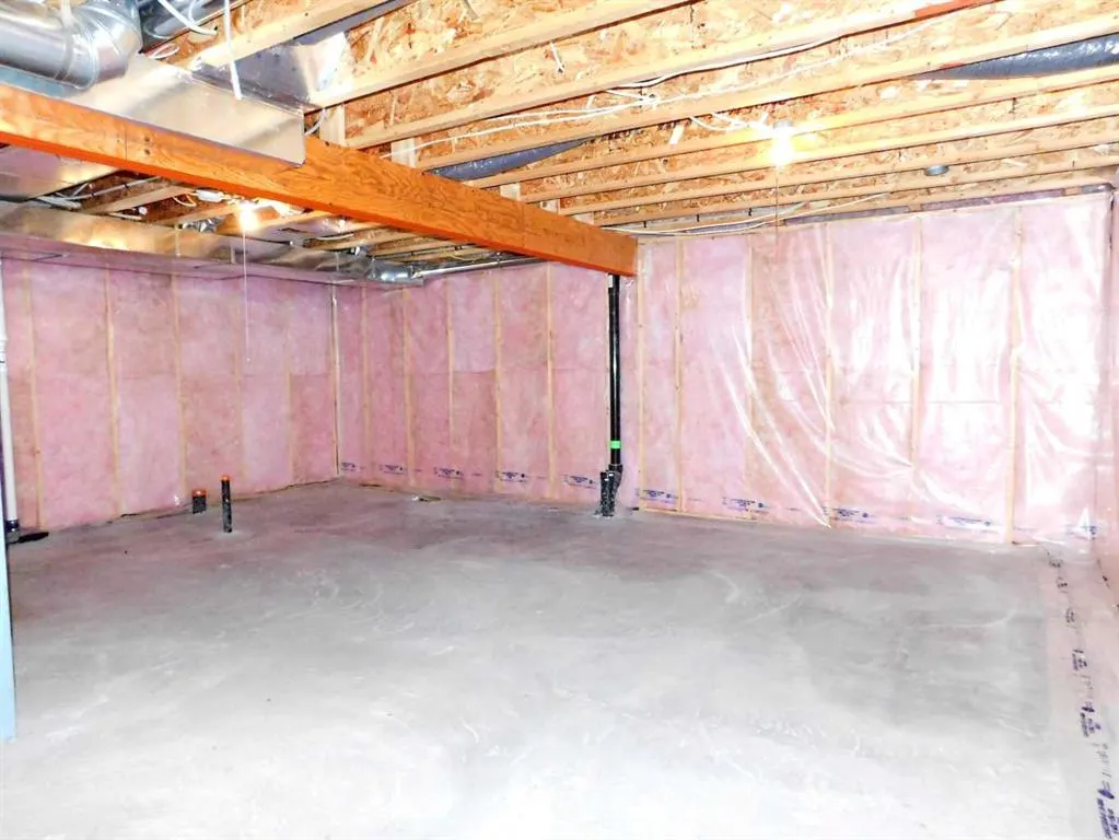 6802 50 Avenue, #11
