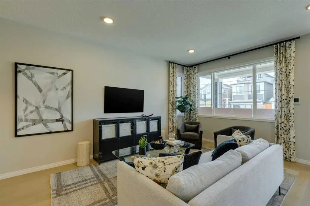 174 Mitchell Road NW