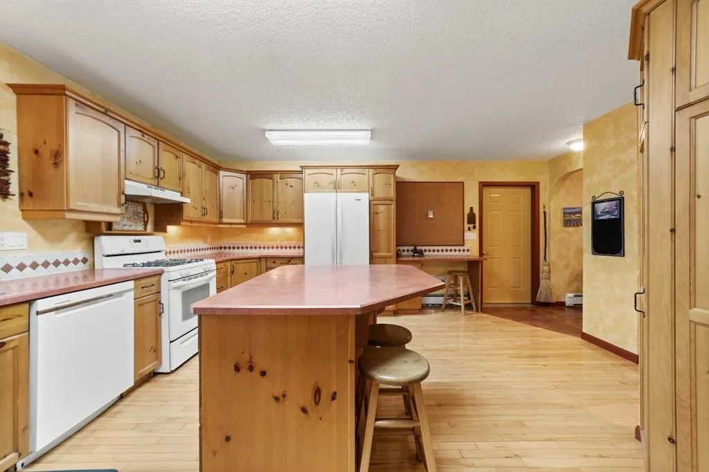 25 Westheights Drive