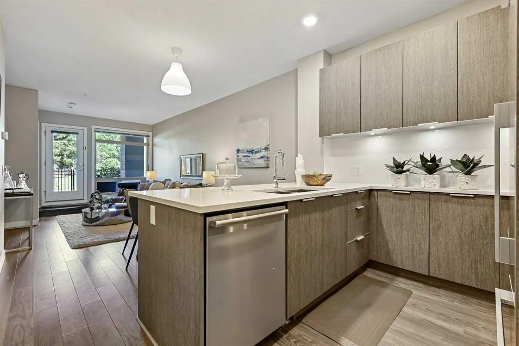 823 5 Avenue NW, #103