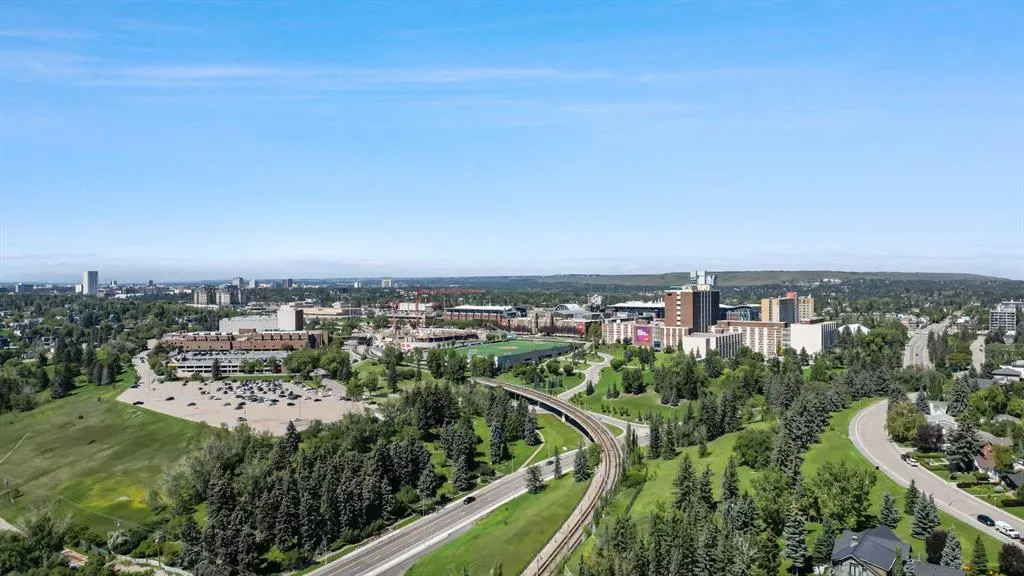 823 5 Avenue NW, #103