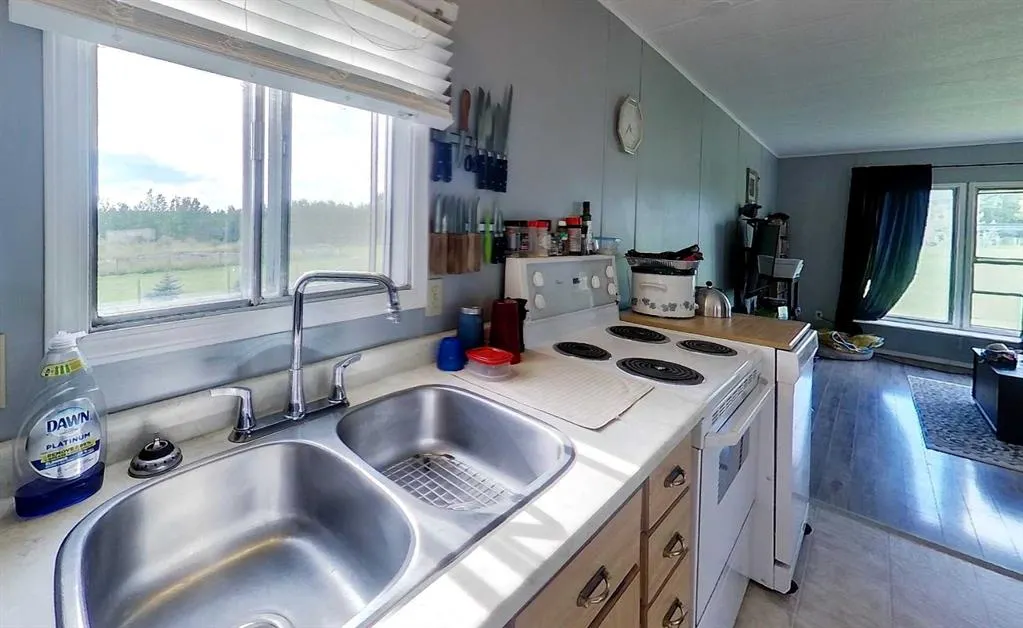53416 Range Road 175