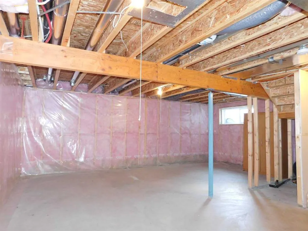 6802 50 Avenue, #7