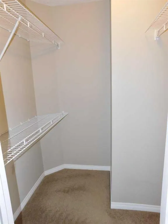 6802 50 Avenue, #7