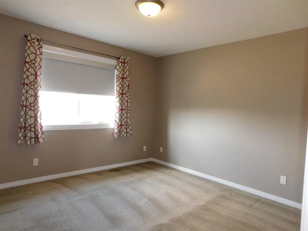 6802 50 Avenue, #7