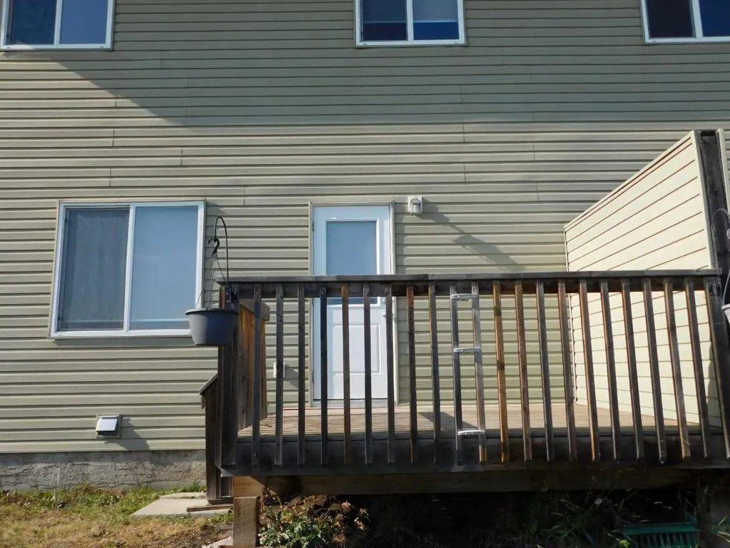 6802 50 Avenue, #7