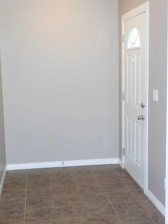 6802 50 Avenue, #7