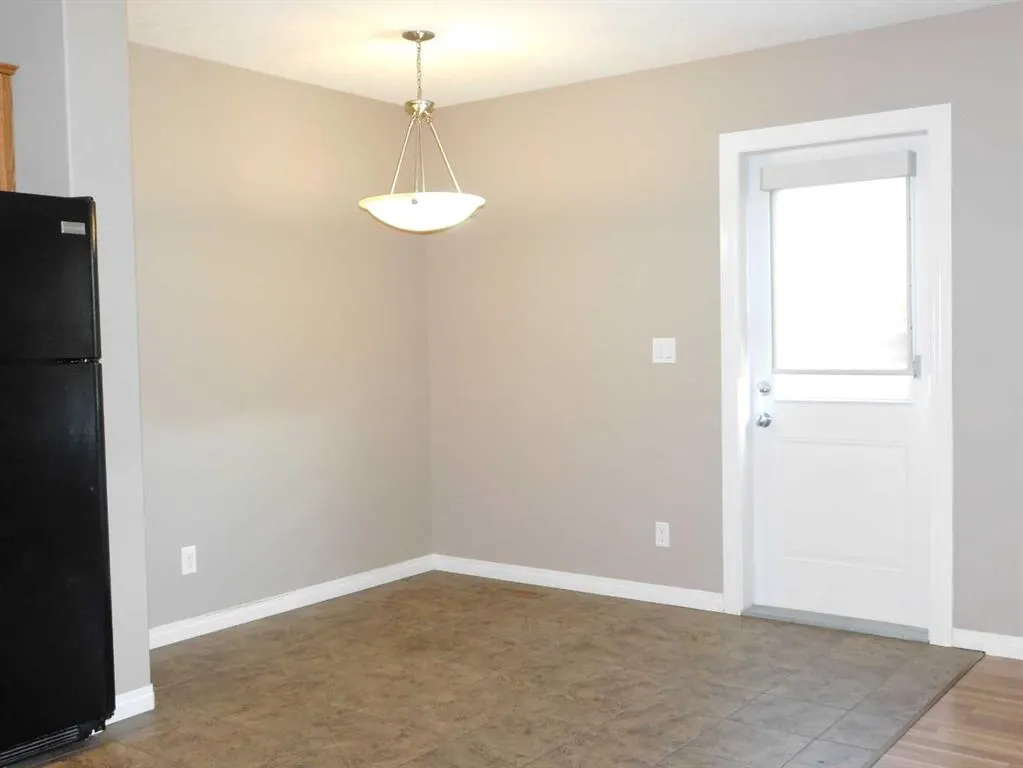 6802 50 Avenue, #7