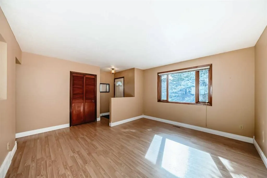 127 Pensville Road SE