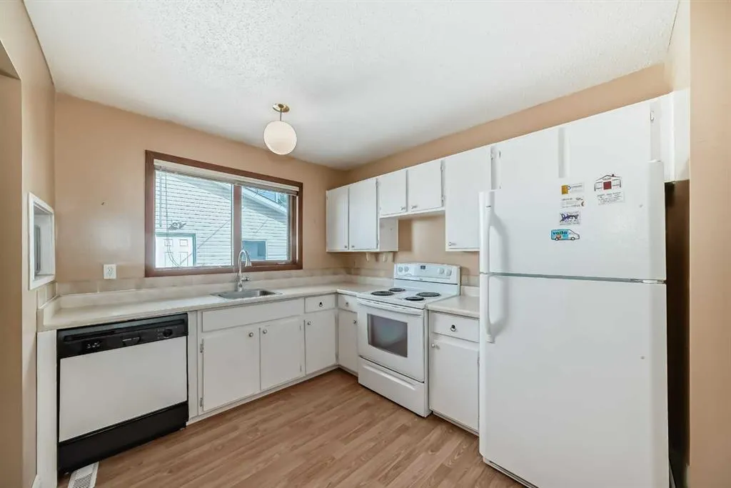 127 Pensville Road SE