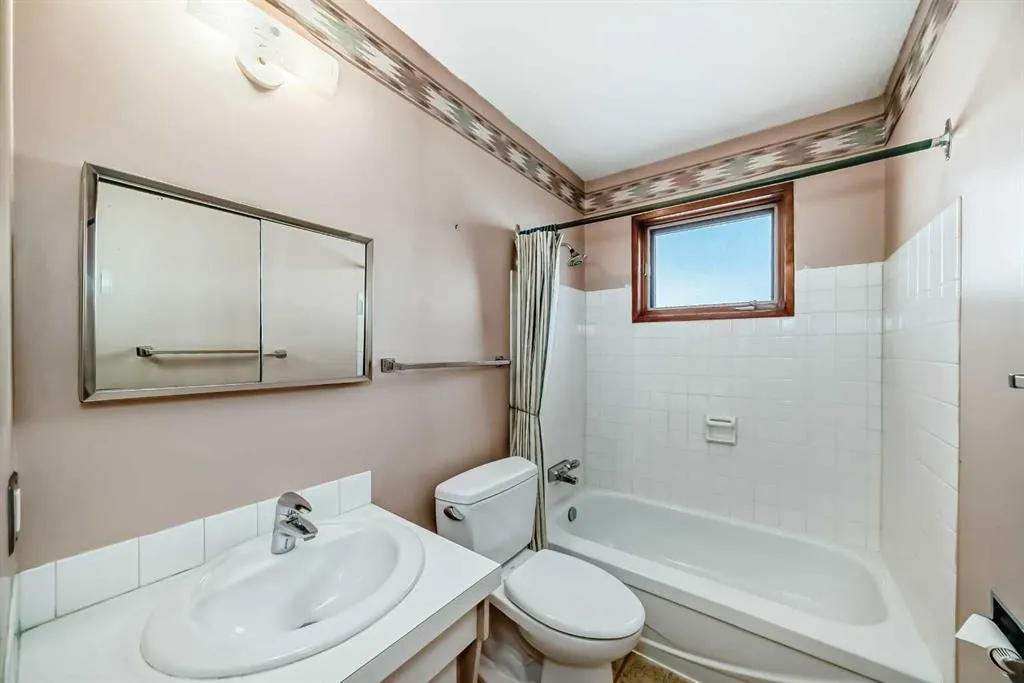 127 Pensville Road SE