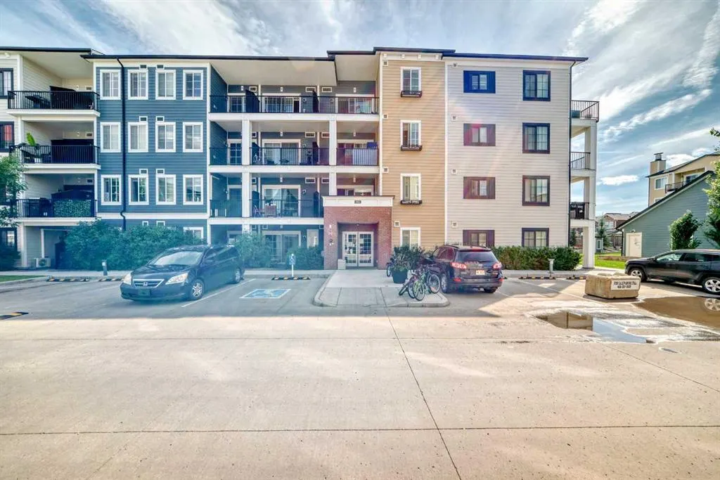 215 Legacy Boulevard SE, #2115