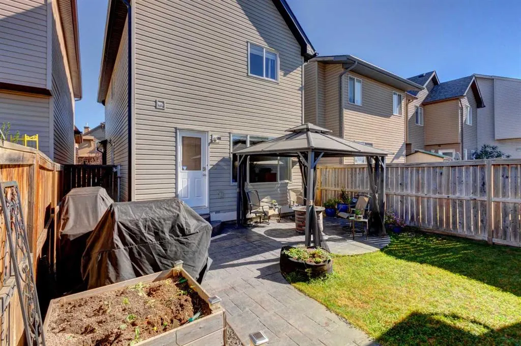 2062 New Brighton Gardens SE