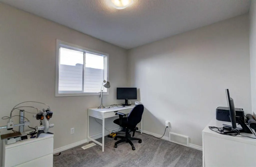 2062 New Brighton Gardens SE