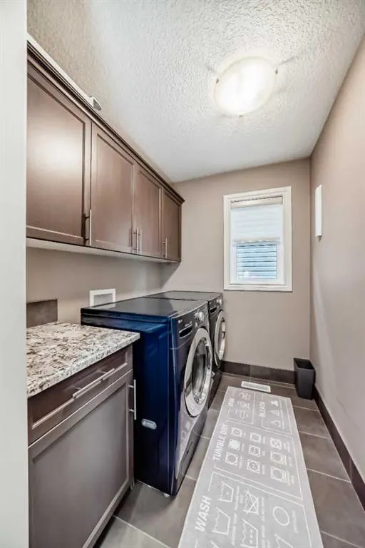 2695 Ravenslea Gardens SE