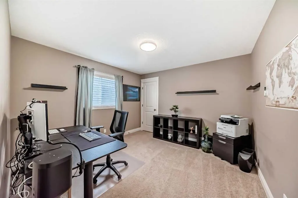 2695 Ravenslea Gardens SE