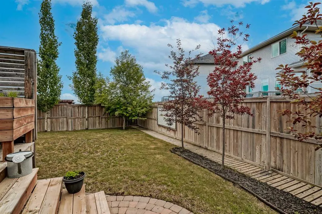 91 Nolanfield Court NW