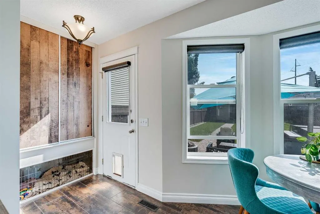 31 Inverness Grove SE