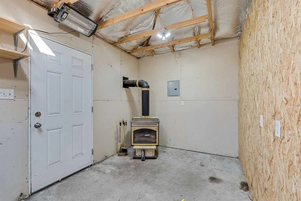 31 Inverness Grove SE