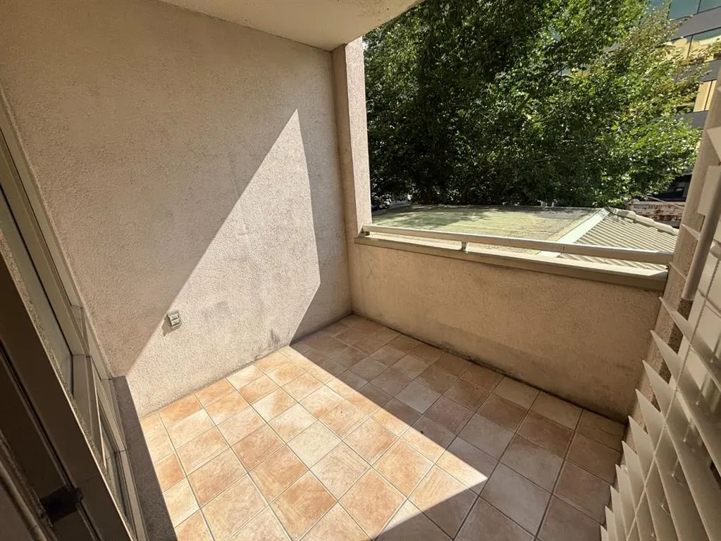 114 15 Avenue SW, #205
