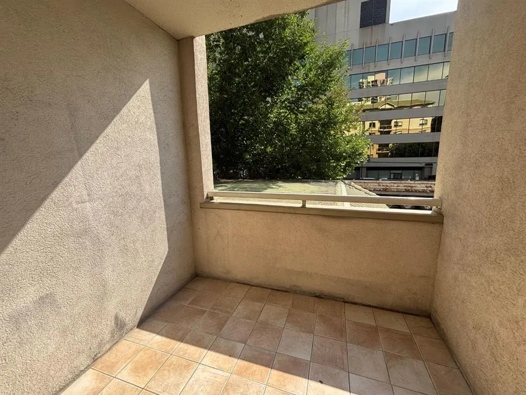 114 15 Avenue SW, #205