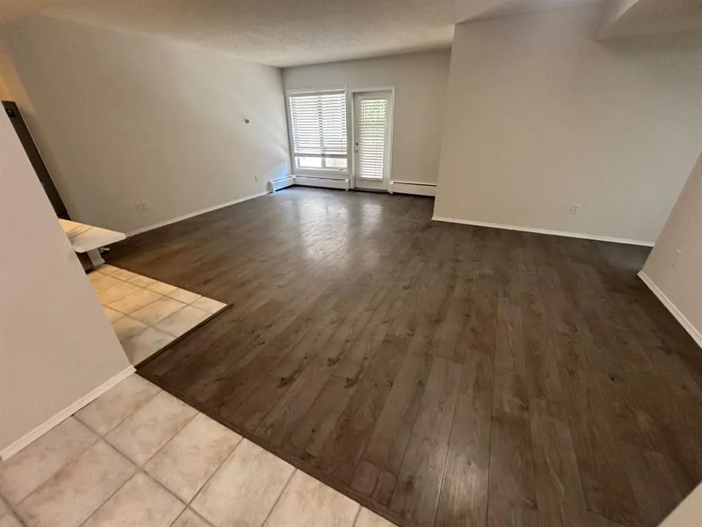 114 15 Avenue SW, #205