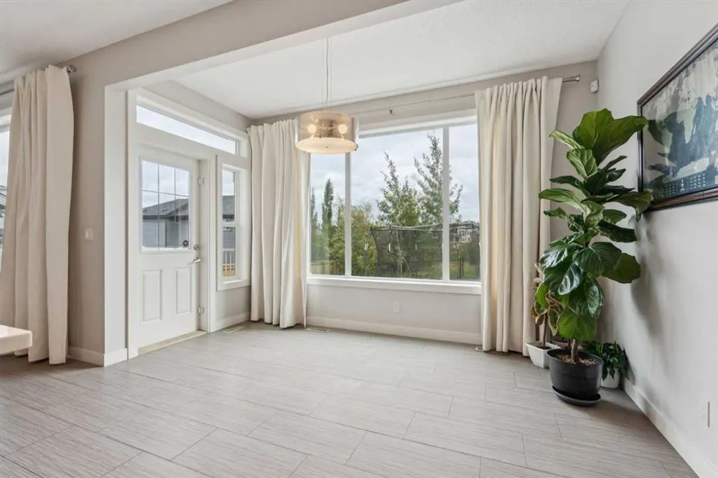 15 Sherwood Gate NW