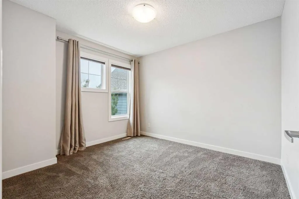 15 Sherwood Gate NW