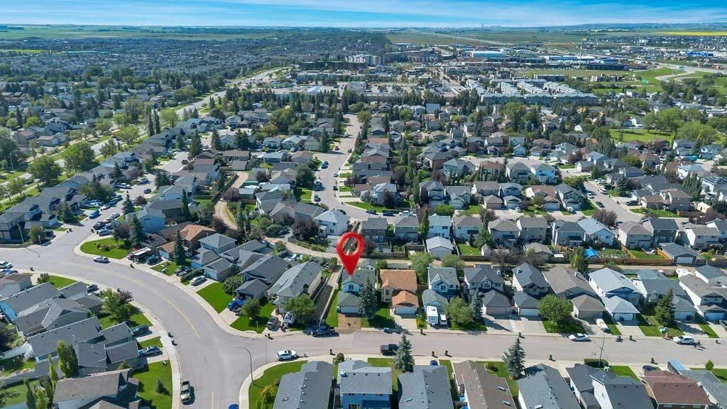 7 Springs Crescent SE