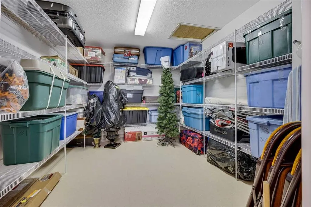 3 Parklane Way, #307