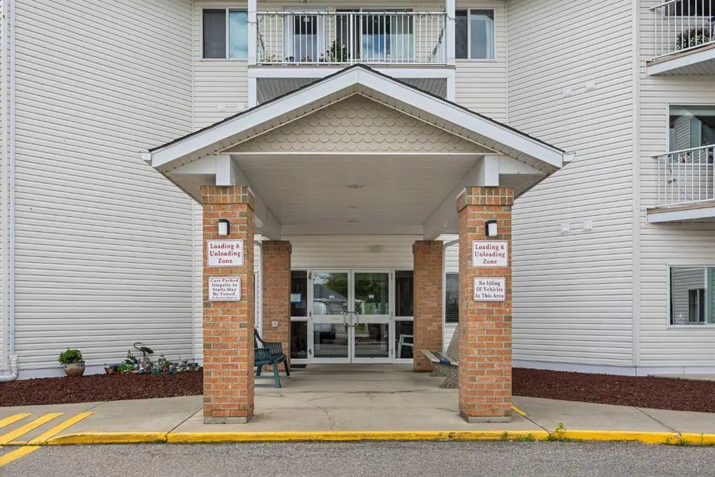 3 Parklane Way, #307