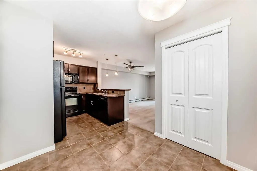 115 Prestwick Villas SE, #2124