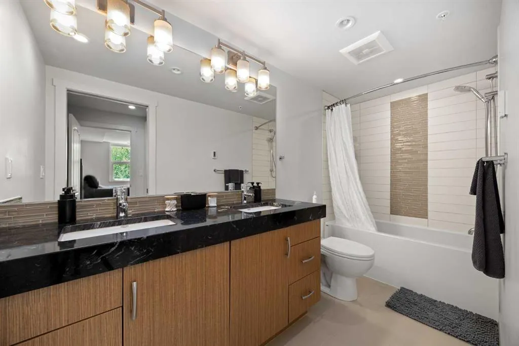 303 13 Avenue SW, #203